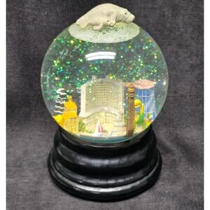 Saks 5th Avenue Fort Meyers Florida Musical Snow Globe Collectible